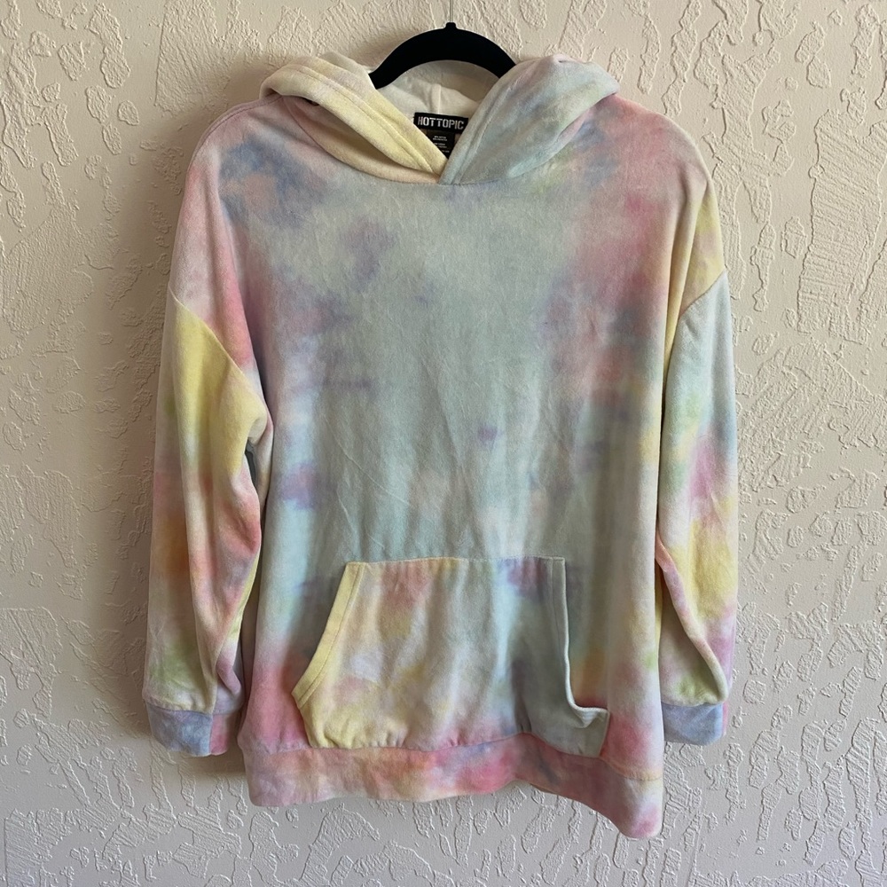 Hot Topic size large pastel tie dye velour hoodie